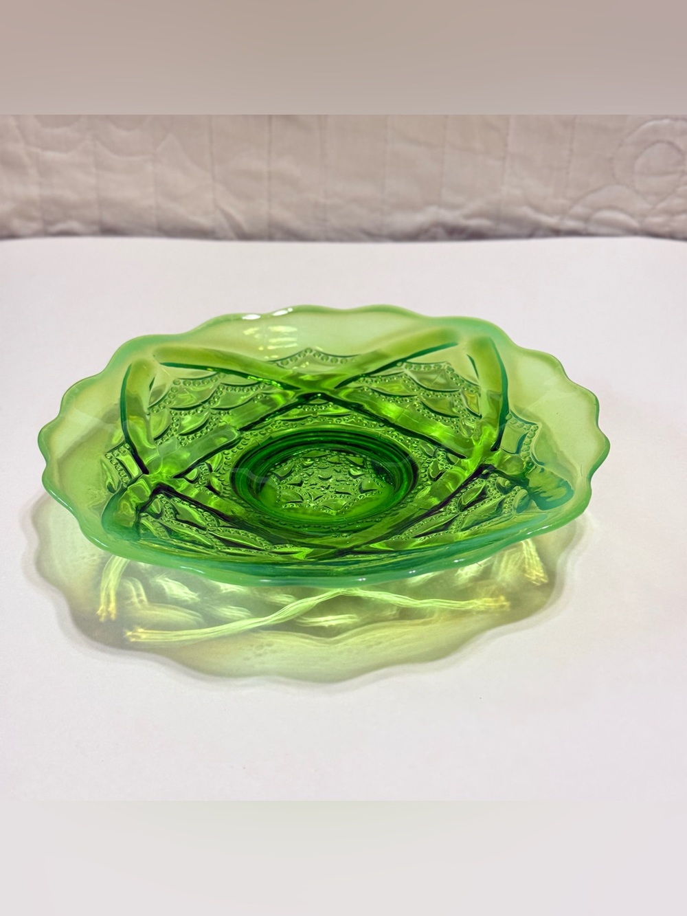Antique Jefferson Glass Green Opalescent Bowl Plate Wishbone Drapery 1904